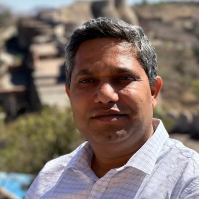 आईएएस बन गांवों के साथ शहरों की फ़िज़ा बदल रहे यह शख्सियत