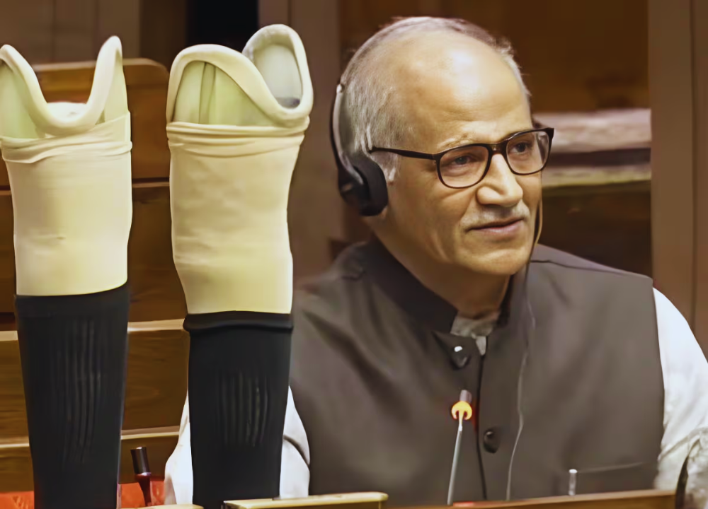 ‘लोकतंत्र की दुहाई देने वालों ने काटे मेरे दोनों पैर…’ MP सी सदानंदन मास्टर ने खोली CPM की पोल